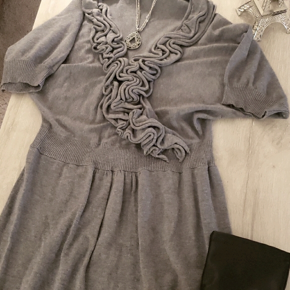 Jump Girl Dresses & Skirts - Vintage Jump Girl Sweater Dress 👗